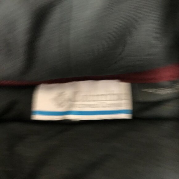 COLUMBIA ~ WOMENS MEDIUM ~ GRAY QUILTED FULL ZIP VEST WITH COLLAR - Picture 7 of 7